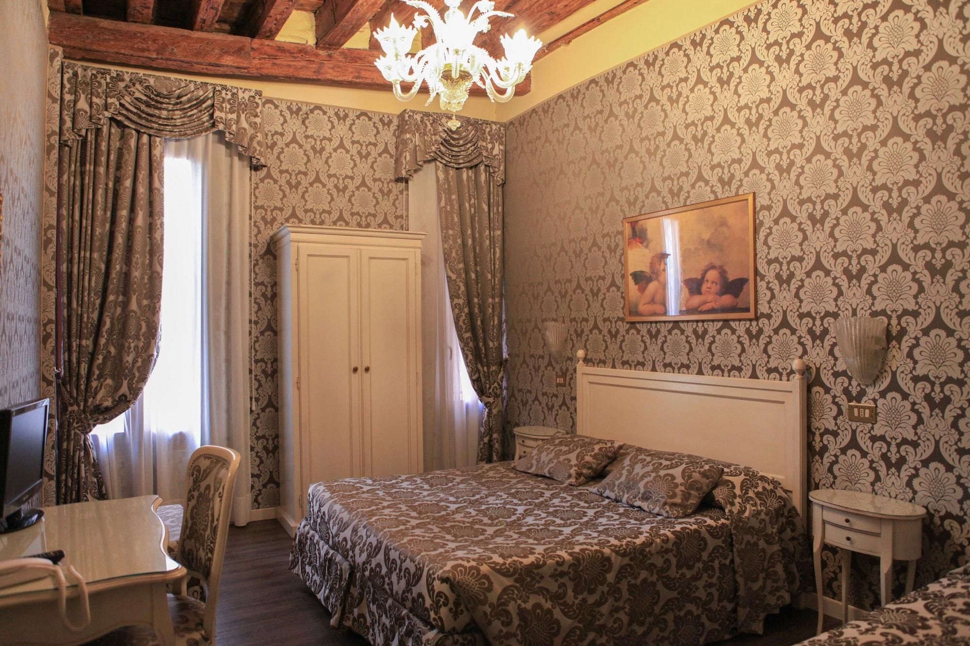 Hotel Bridge Venezia Esterno foto