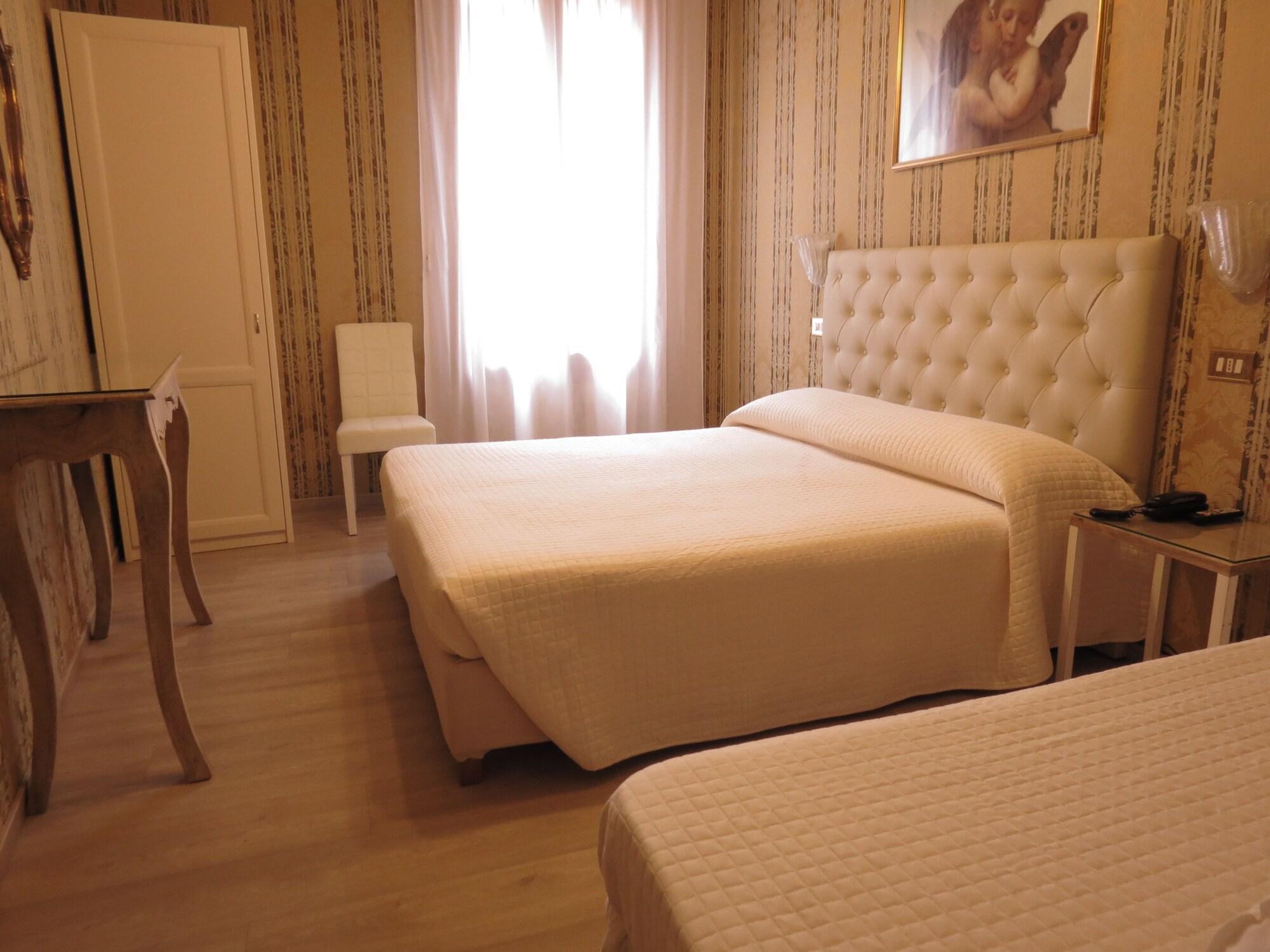 Hotel Bridge Venezia Esterno foto