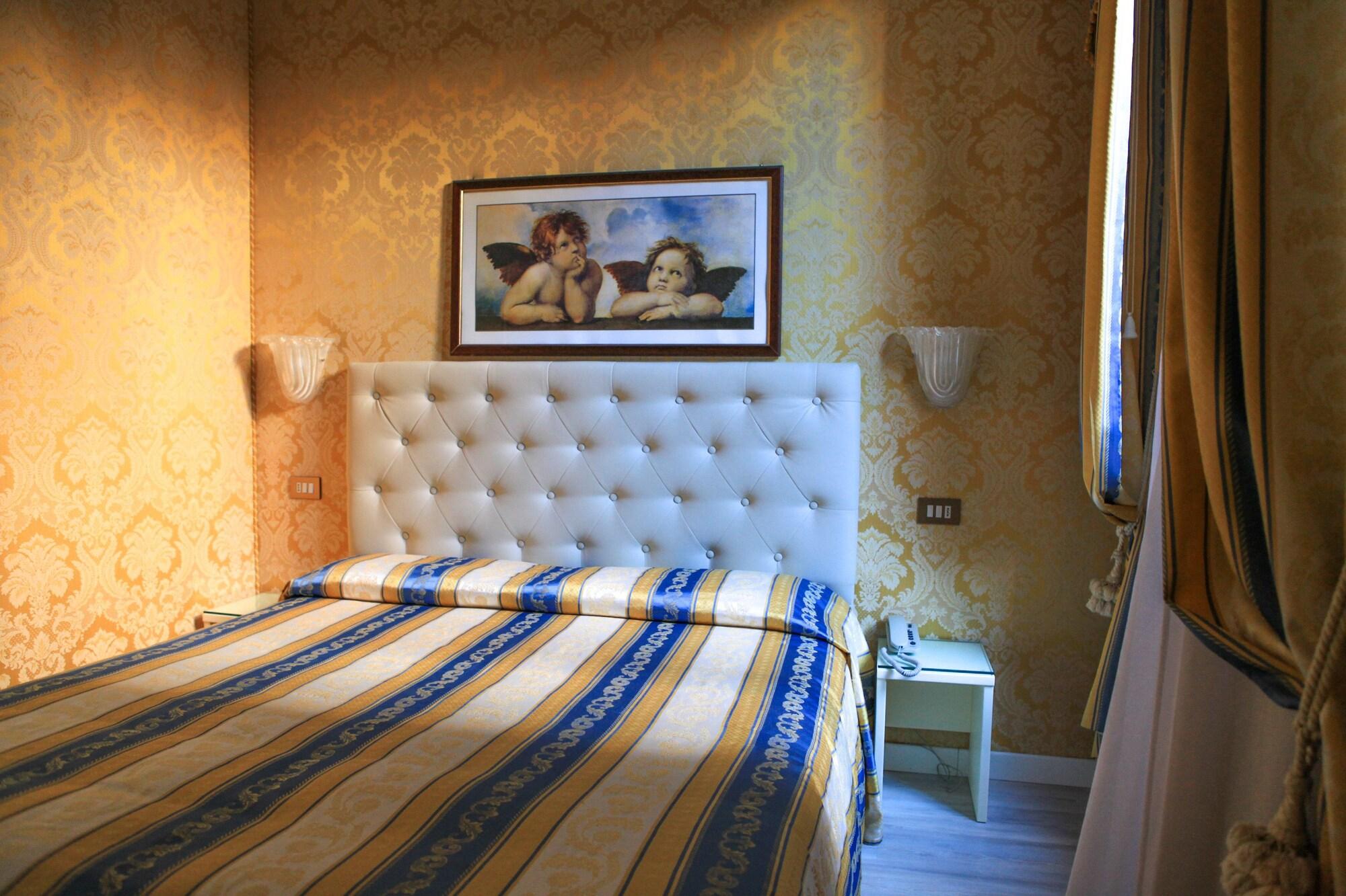 Hotel Bridge Venezia Esterno foto