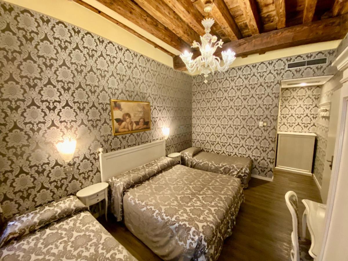 Hotel Bridge Venezia Esterno foto